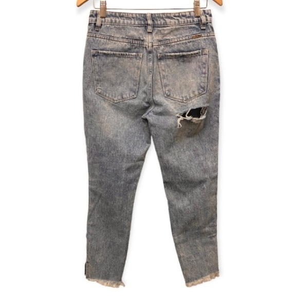 KanCan High Rise Relaxed Taper Jeans Size 5 (26) Womens Distressed Raw Hem - Picture 4 of 16